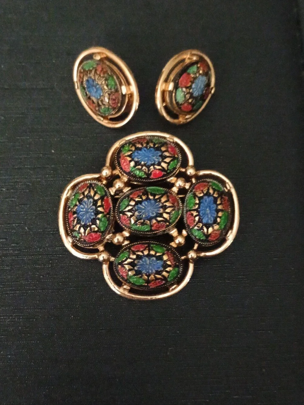 Vintage Sara CoventryGold-Tone Floral Mosaic Brooch and Earring Set - Multicolor